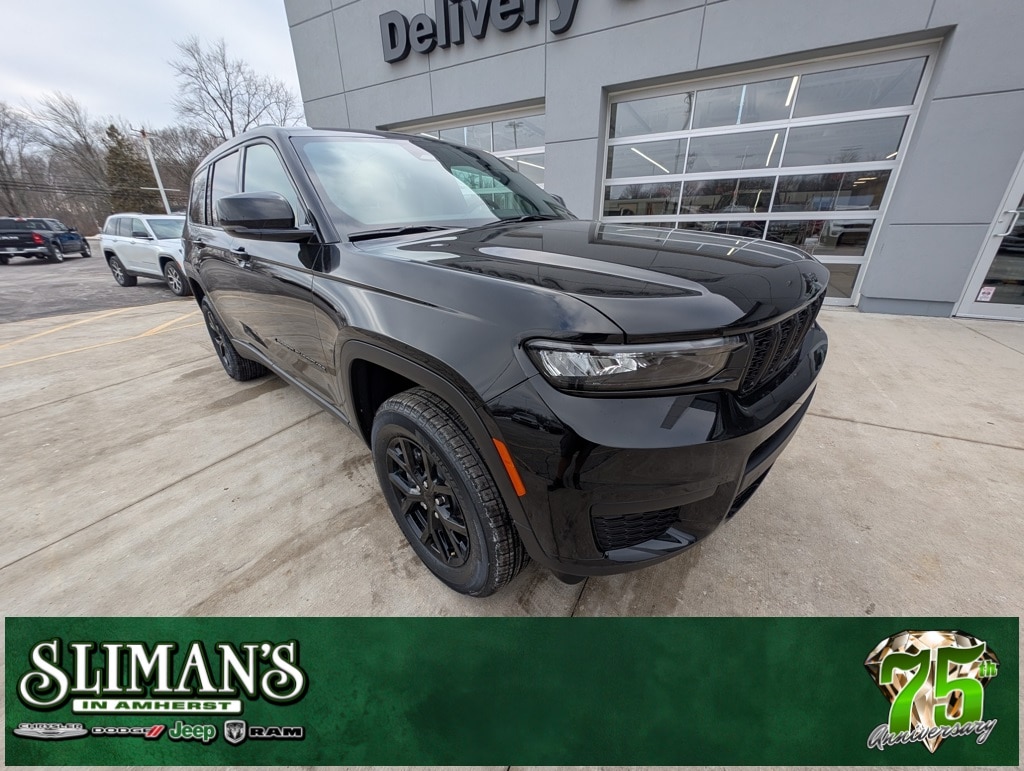 New 2025 Jeep Grand Cherokee L ALTITUDE X 4X4 Sport Utility