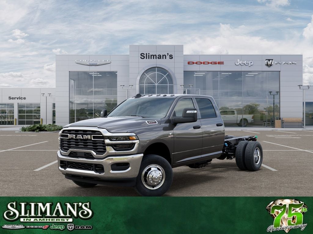 2026 RAM 3500 Tradesman 4X4 Crew Cab's photo