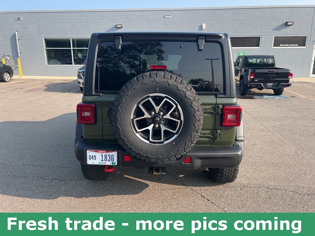 2024 Jeep Wrangler Rubicon photo 3