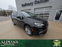 2026 Chrysler Pacifica LIMITED AWD Passenger Van