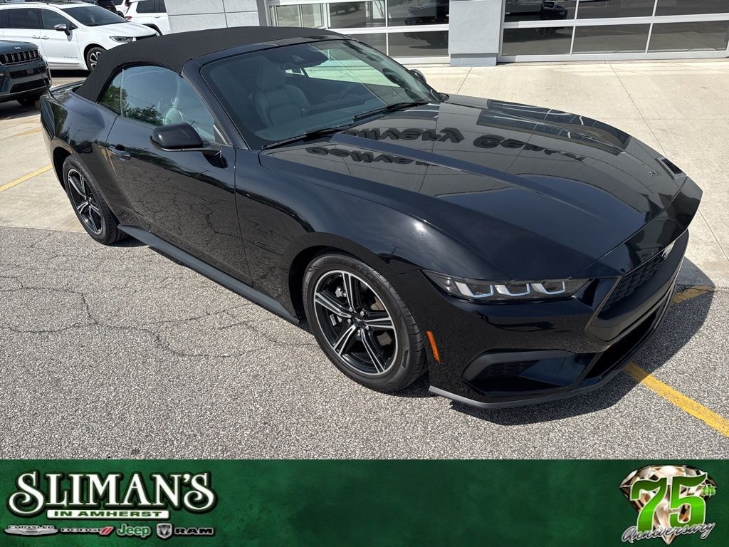 2024 Ford Mustang EcoBoost Premium Convertible's photo