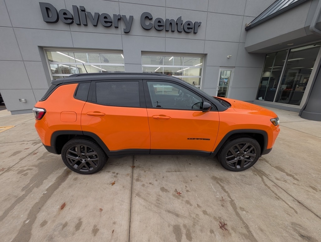 New 2026 Jeep Compass LIMITED ALTITUDE 4X4 Sport Utility