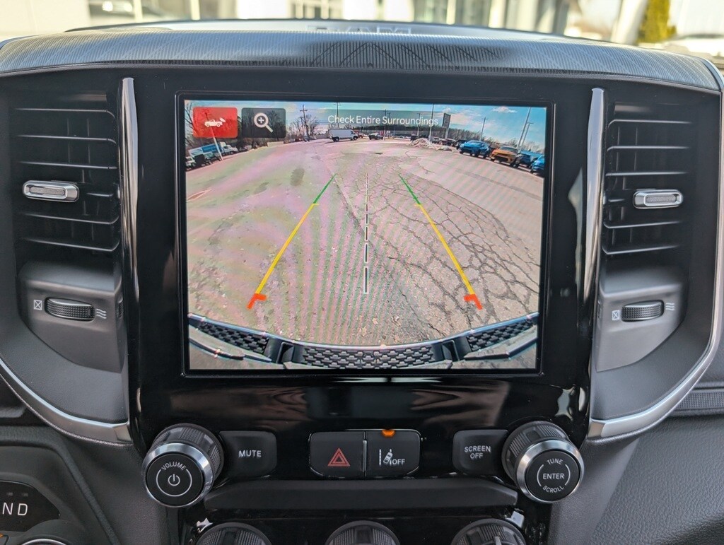 2025 Ram 1500 Big Horn photo 3