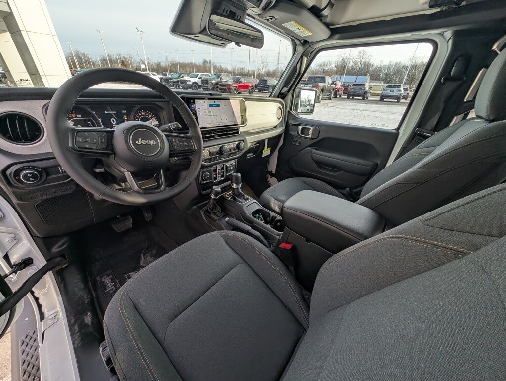 New 2026 Jeep Gladiator SPORT S 4X4 Pickup