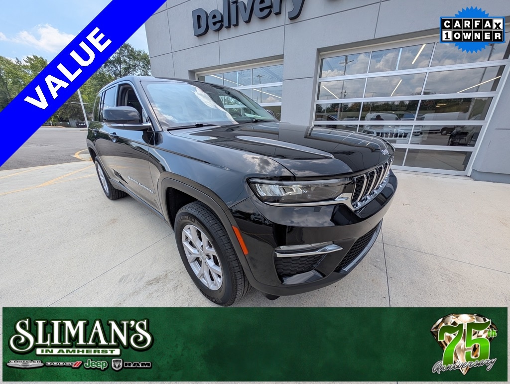 2022 Jeep Grand Cherokee Limited's photo