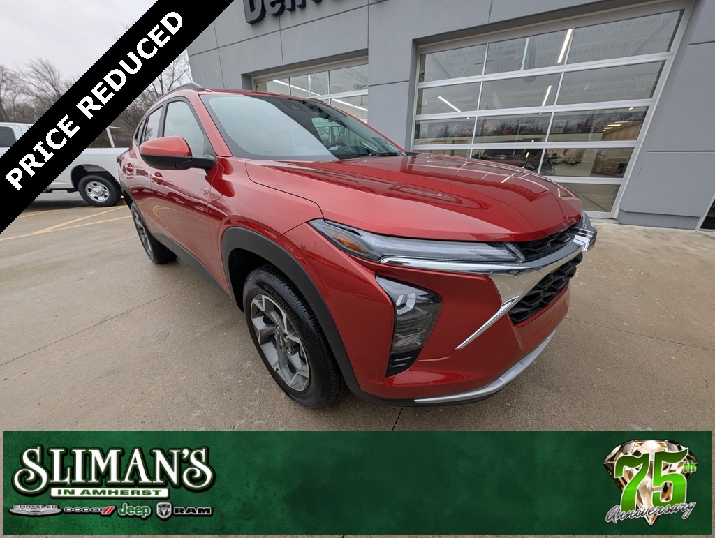 2024 Chevrolet Trax LT's photo