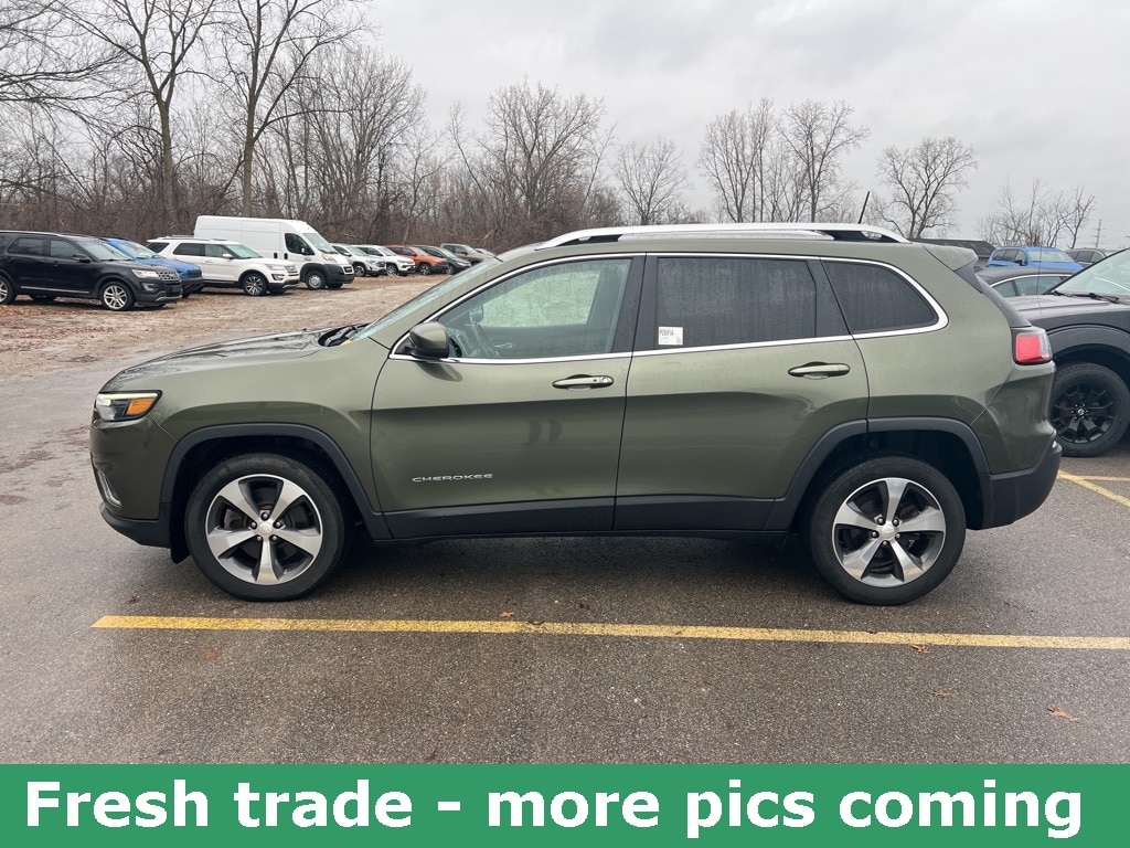 2019 Jeep Cherokee Limited's photo