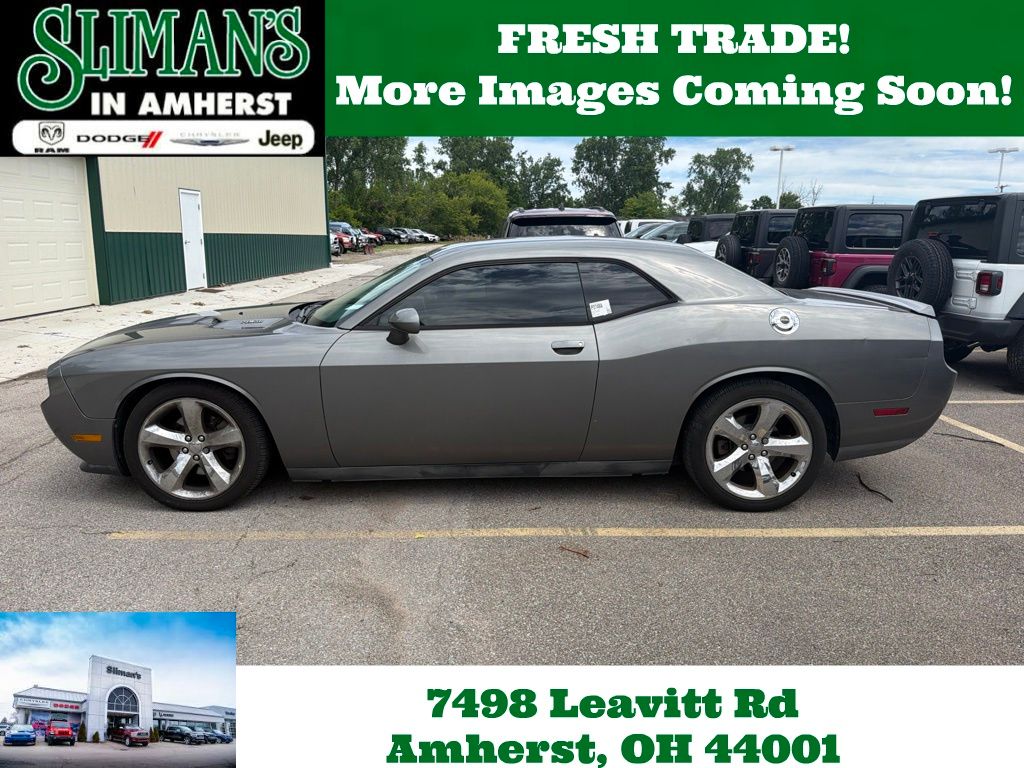 2012 Dodge Challenger R/T's photo