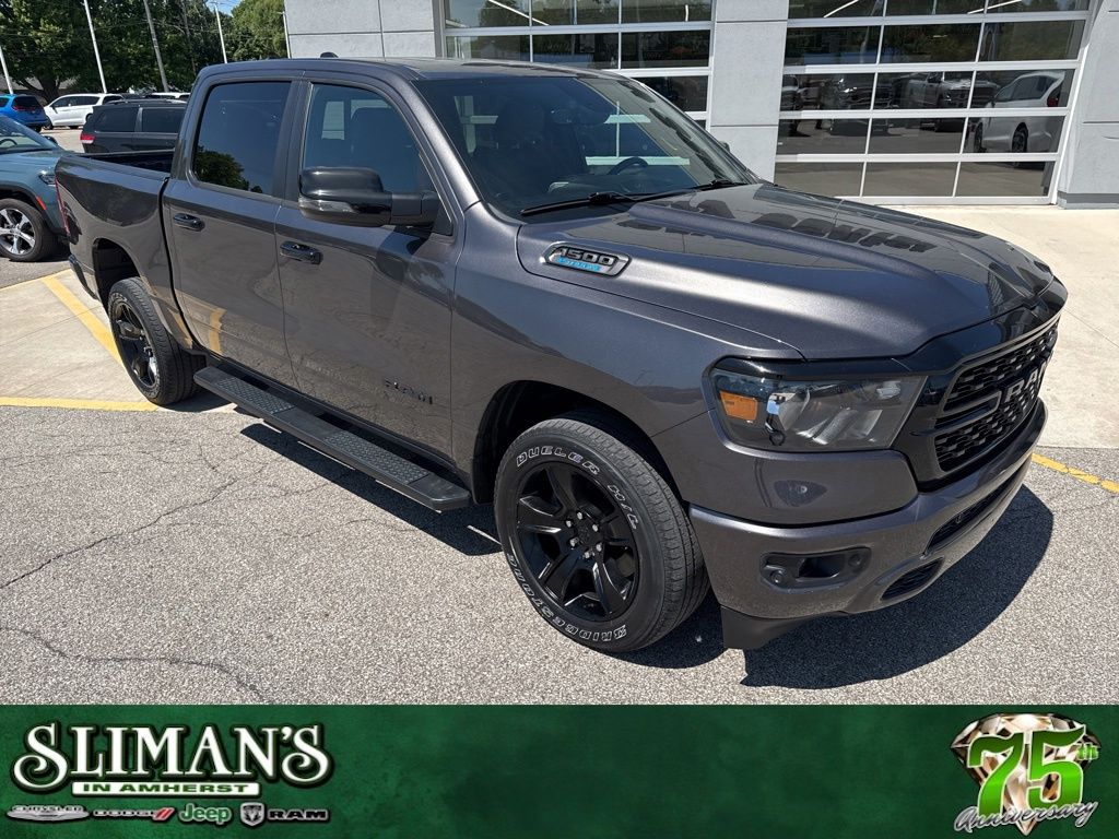 2023 RAM 1500 Big Horn/Lone Star 4x4 Crew Cab 5'7's photo
