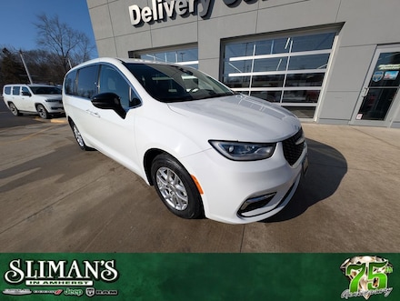 2024 Chrysler Pacifica Touring L Minivan/Van