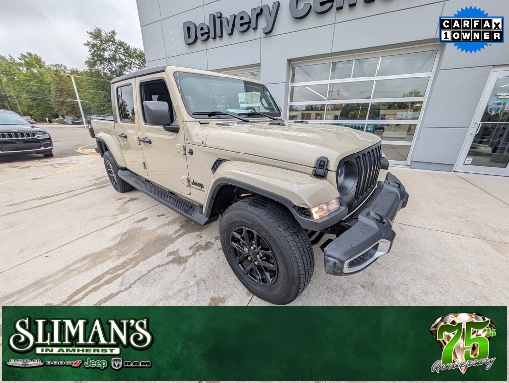2022 Jeep Gladiator Sport S