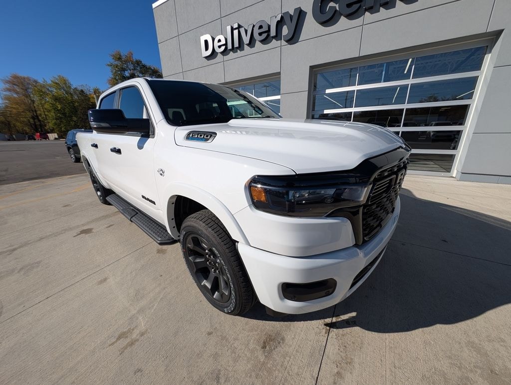 New 2026 Ram 1500 BIG HORN CREW CAB 4X4 5'7 BOX Pickup