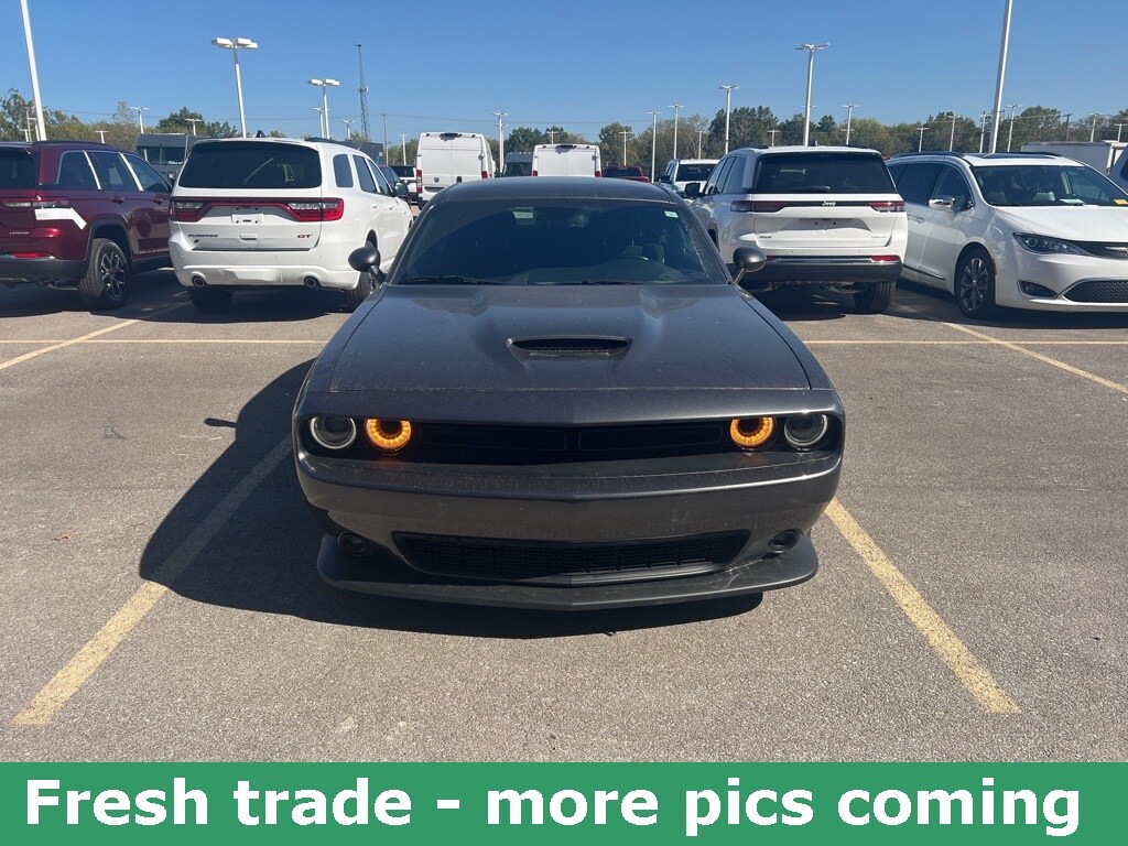 2022 Dodge Challenger GT photo 2