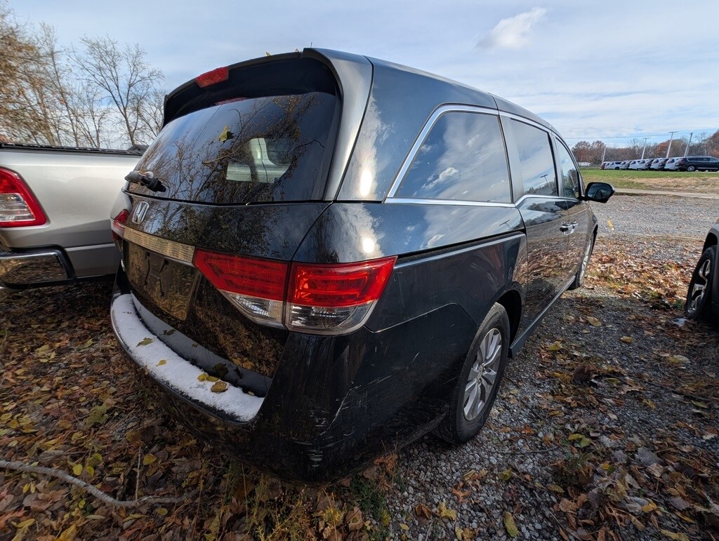 2016 Honda Odyssey EX photo 4