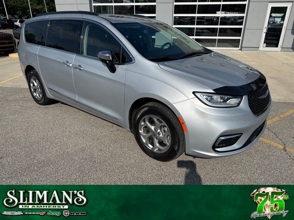 2023 Chrysler Pacifica Minivan/Van 
