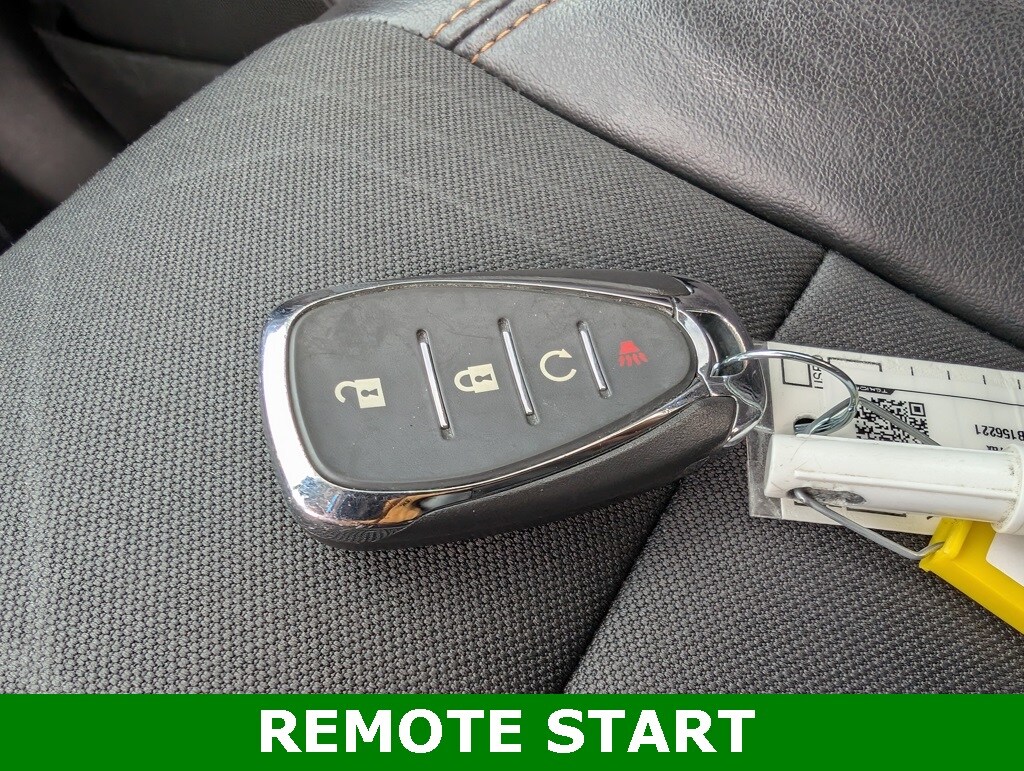 2017 Chevrolet Trax LT photo 2