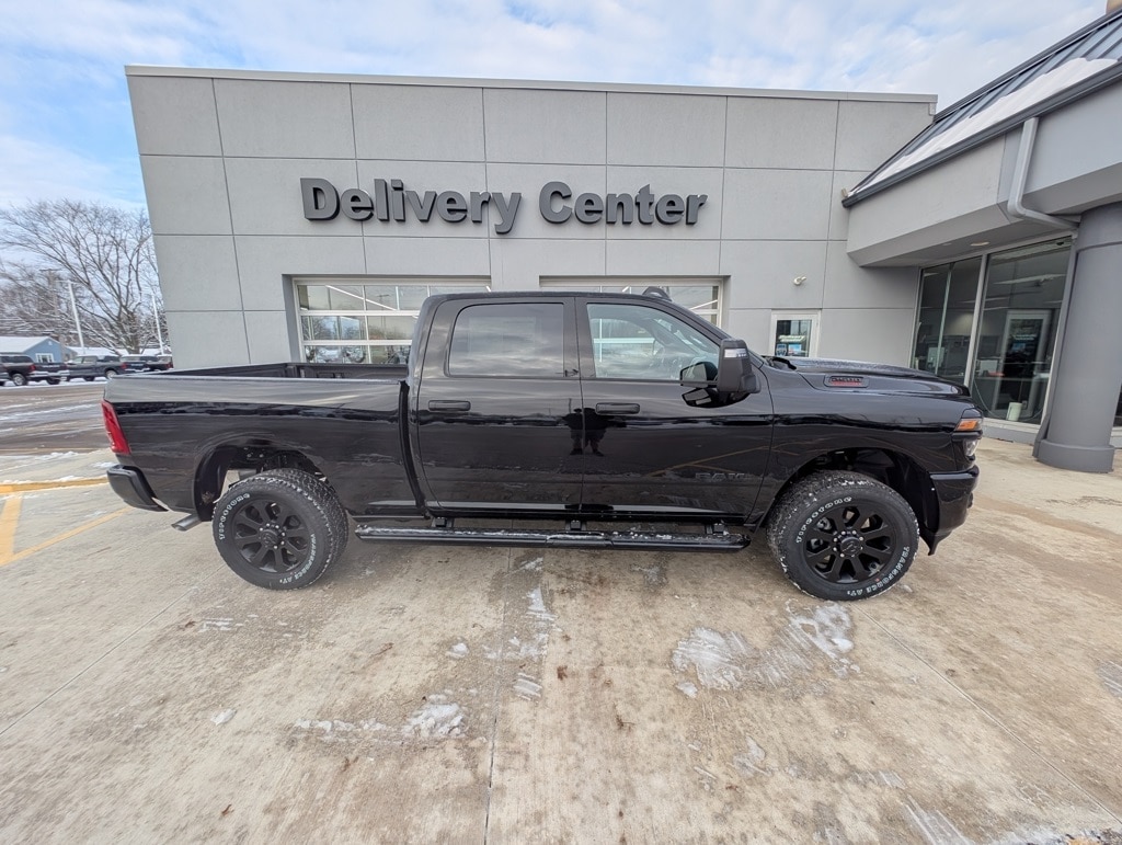 New 2026 Ram 2500 BIG HORN CREW CAB 4X4 6'4 BOX Pickup