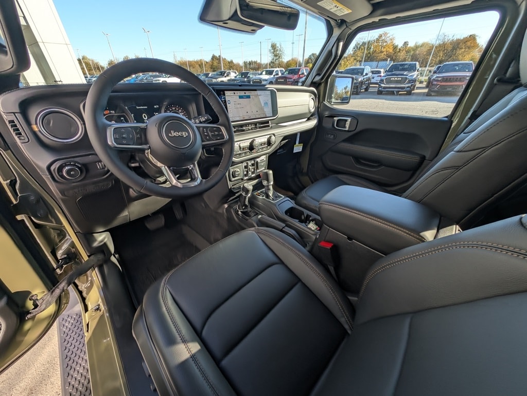 New 2026 Jeep Wrangler 4-DOOR SAHARA Sport Utility