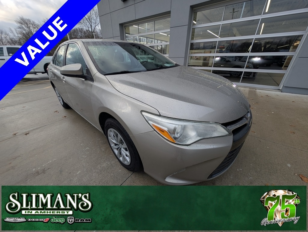 2016 Toyota Camry LE