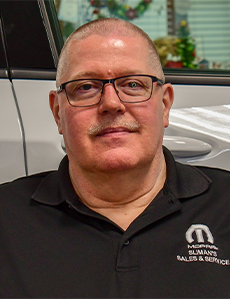 Staff member Scott Hands from ID_49cfef