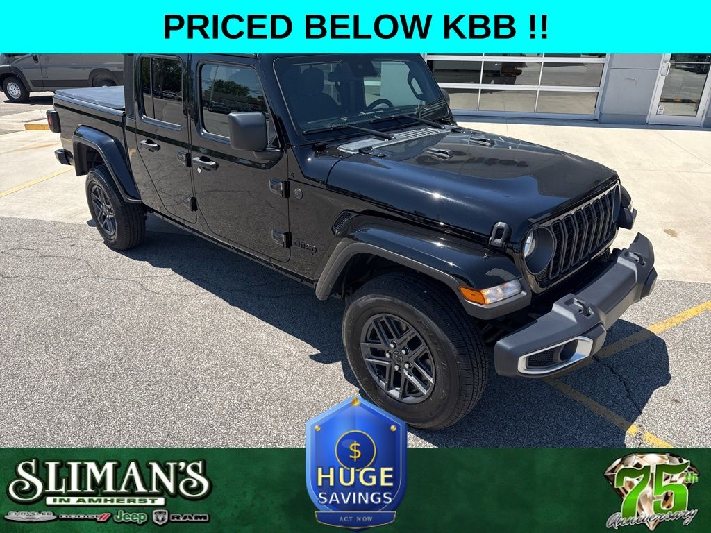 2024 Jeep Gladiator Truck 