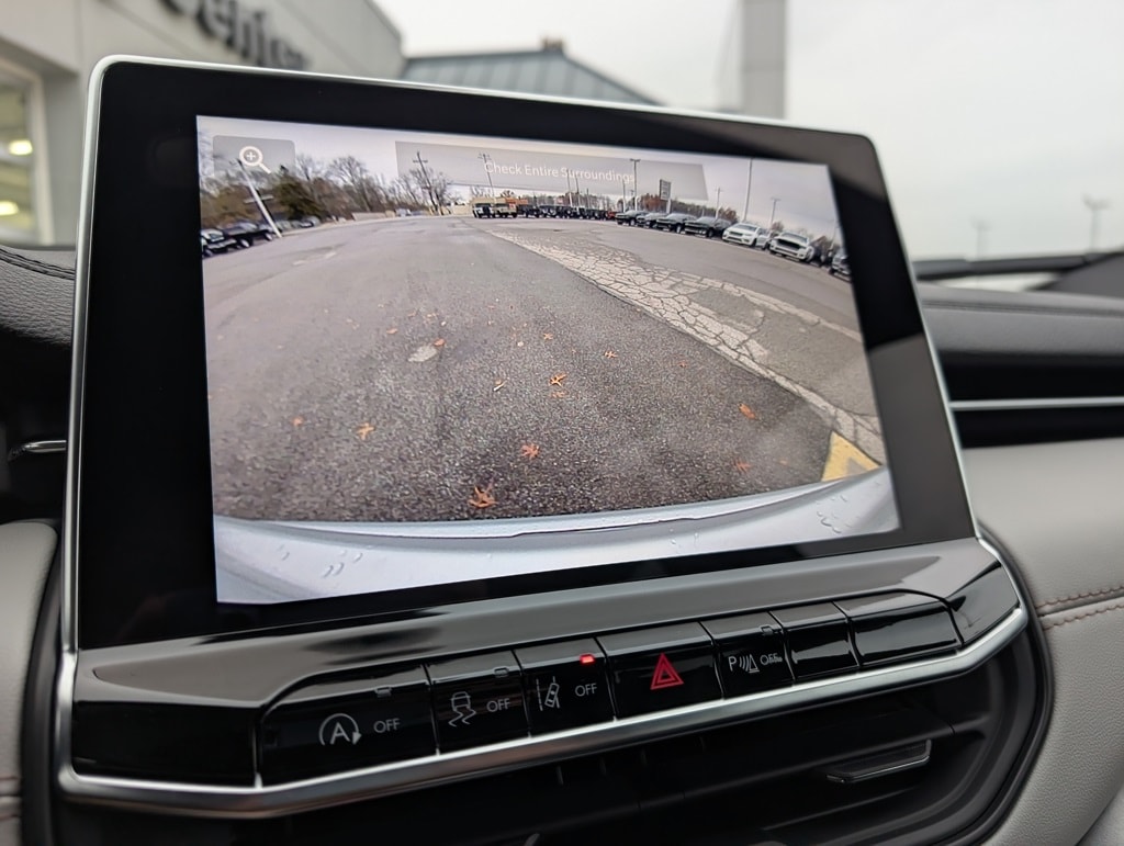 New 2026 Jeep Compass LIMITED 4X4 Sport Utility