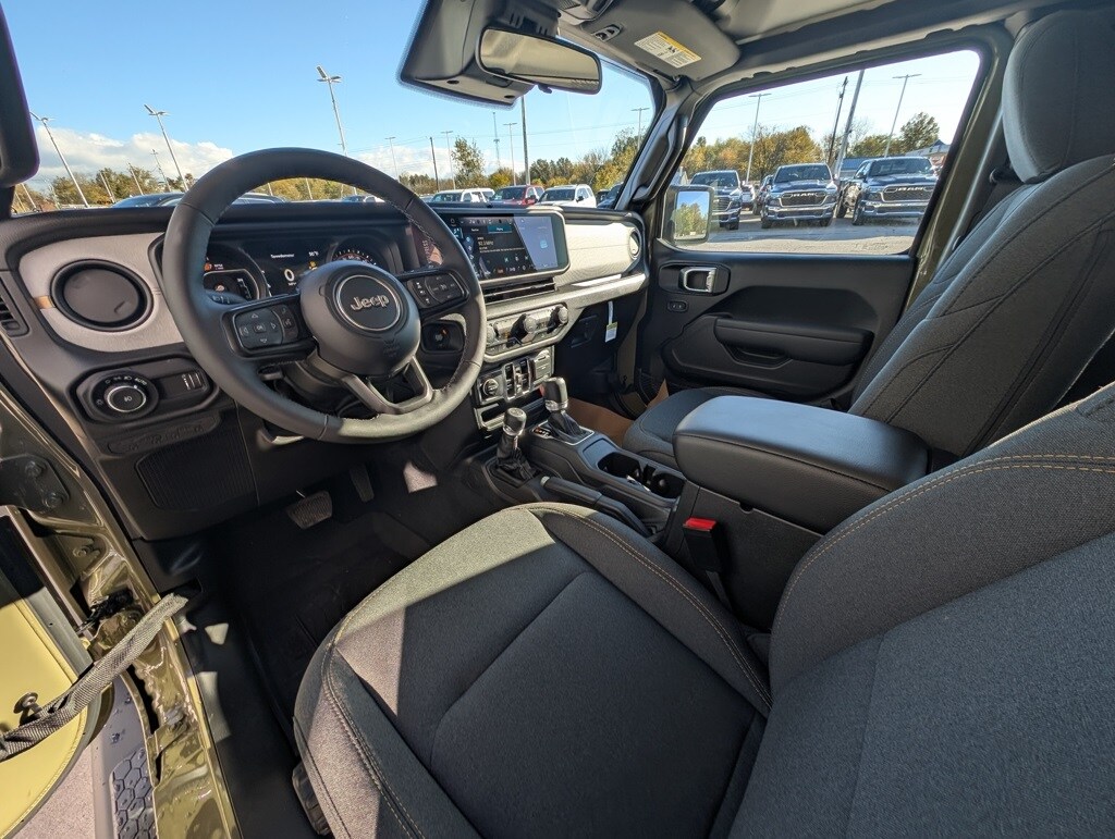 New 2026 Jeep Wrangler 4-DOOR SPORT S Sport Utility