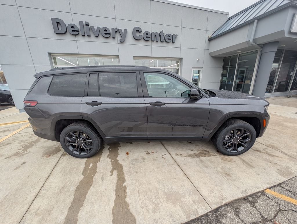 New 2025 Jeep Grand Cherokee L LIMITED 4X4 Sport Utility