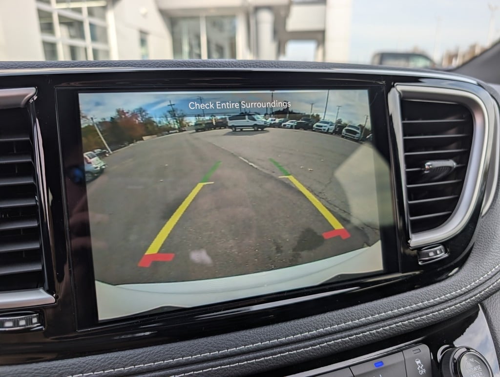 New 2026 Chrysler Pacifica SELECT Passenger Van