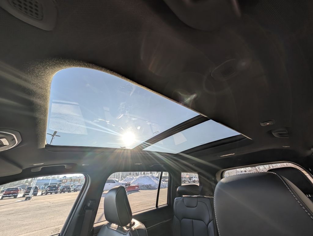 New 2026 Jeep Grand Cherokee L LIMITED 4X4 Sport Utility