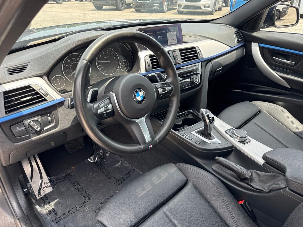 Used 2018 BMW 3 Series 330i with VIN WBA8D9G5XJNU67019 for sale in Amherst, OH