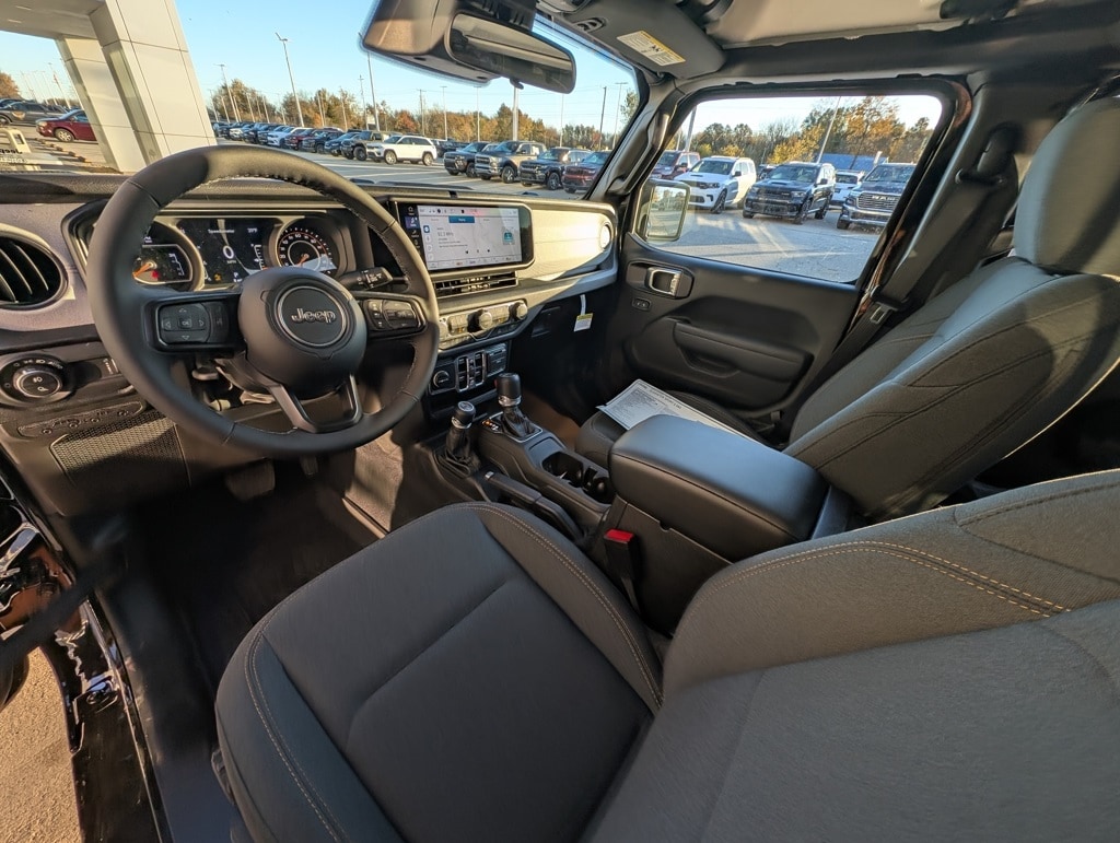 New 2026 Jeep Gladiator Sport S Pickup