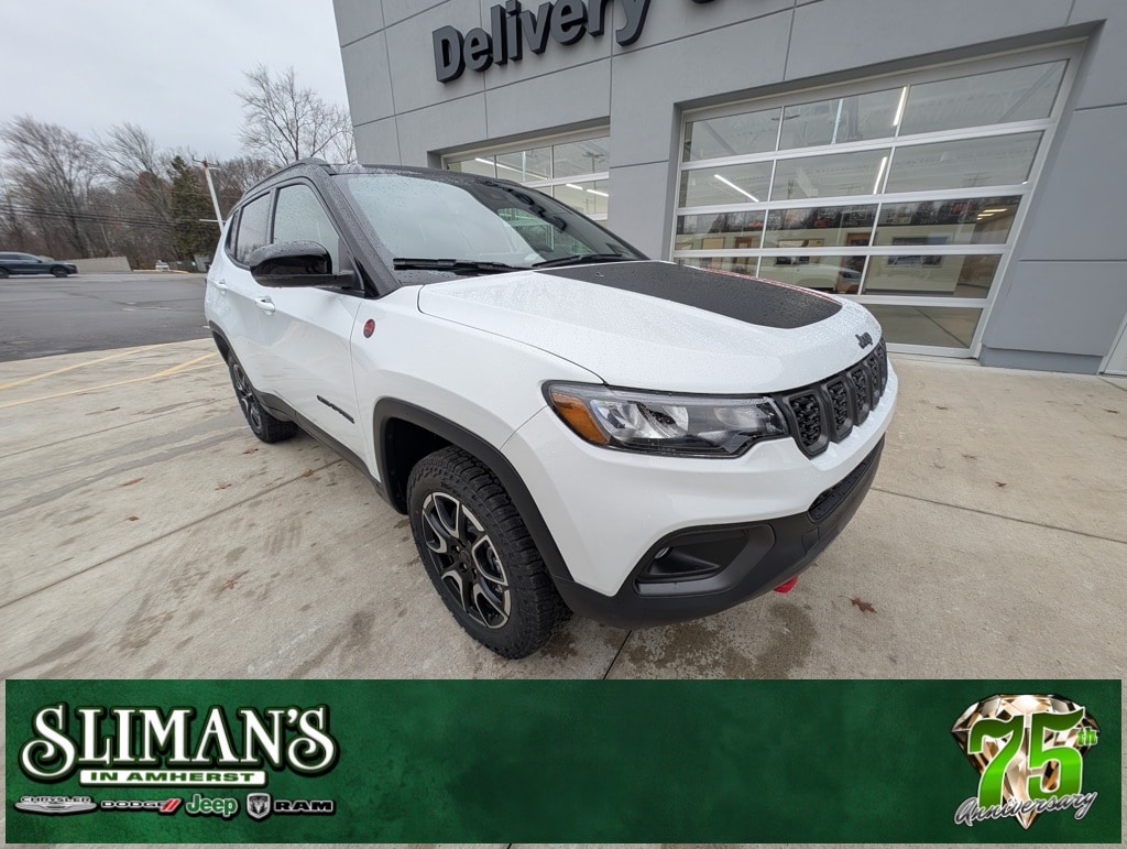 2026 Jeep Compass Trailhawk's photo