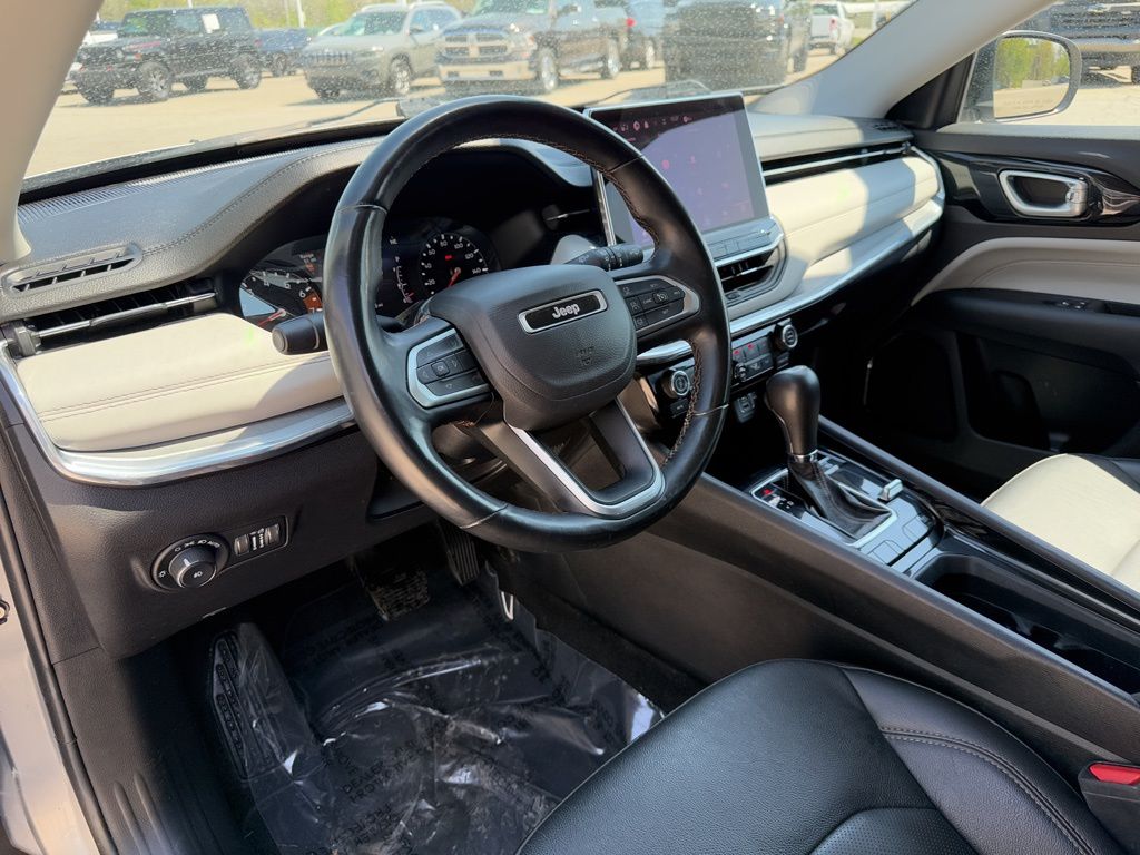 Used 2022 Jeep Compass Limited with VIN 3C4NJDCB1NT124604 for sale in Amherst, OH