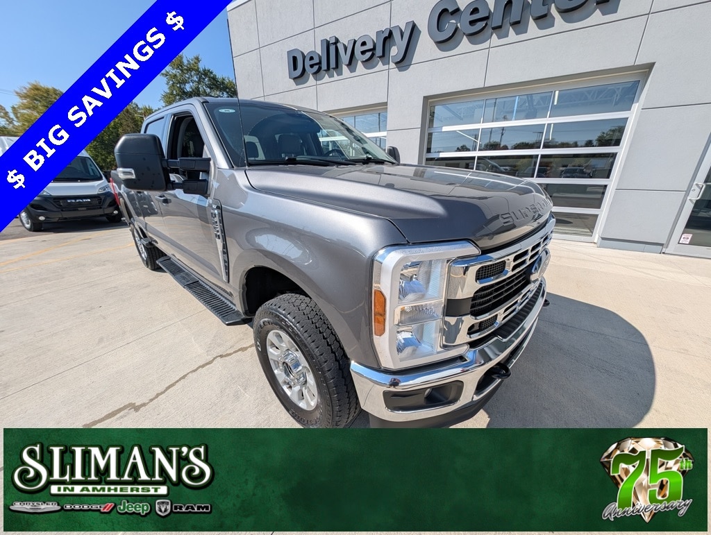 2024 Ford F-250 Super Duty XLT's photo