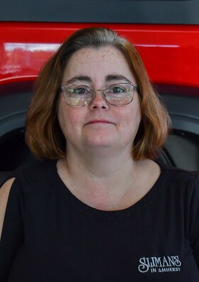 Staff member Pam Houdeshell from ID_4d3b6a