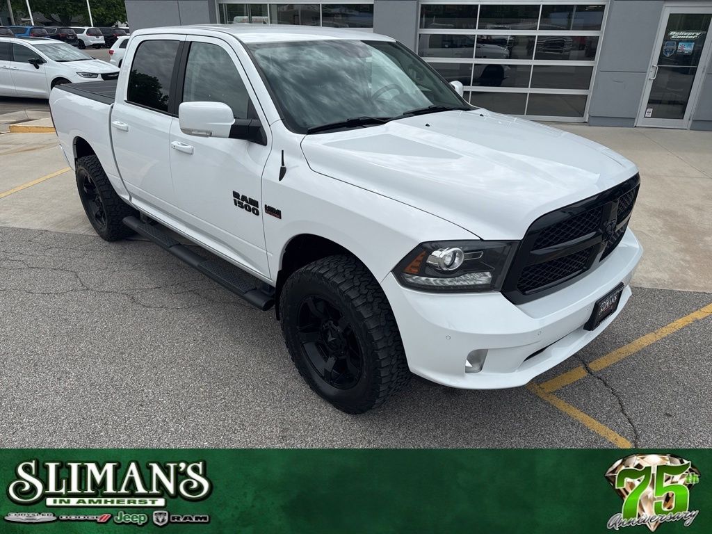 2018 RAM 1500 Night 4x4 Crew Cab 5'7's photo