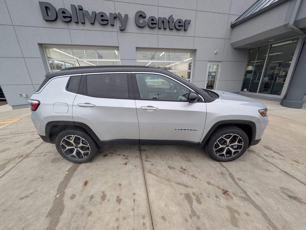 New 2026 Jeep Compass LIMITED 4X4 Sport Utility
