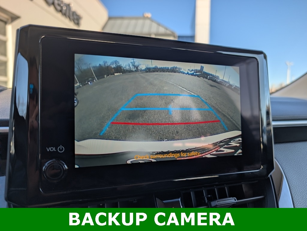 Used 2024 Toyota Corolla LE with VIN 5YFB4MDE2RP104907 for sale in Northfield, Minnesota