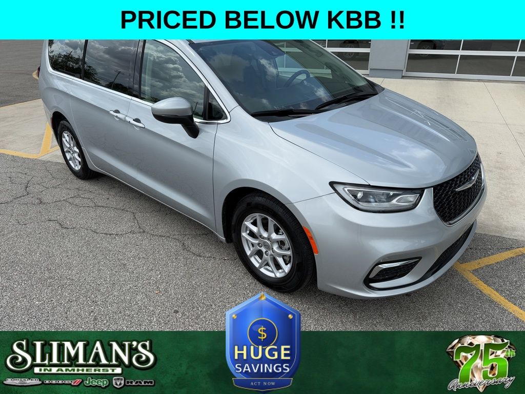 2023 Chrysler Pacifica Minivan/Van 