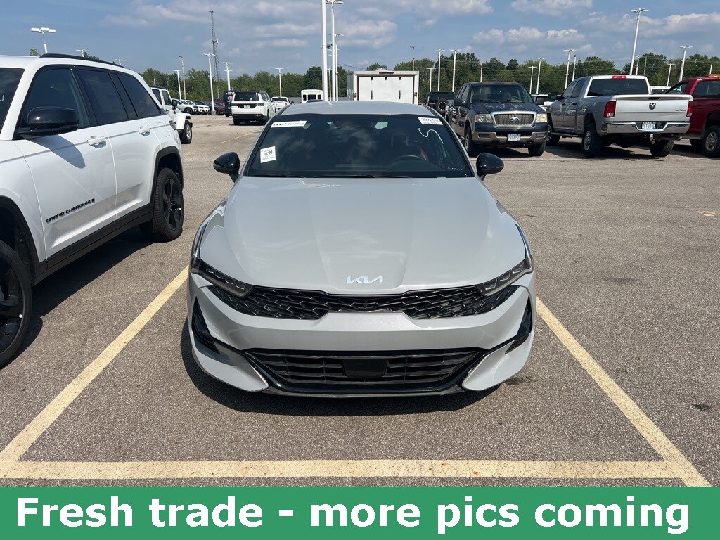 2023 Kia K5 GT-Line photo 2