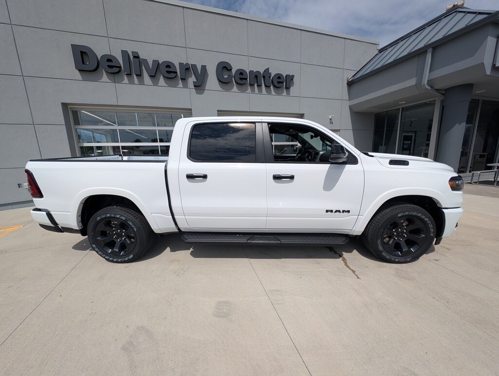 2026 Ram 1500 Big Horn photo 4