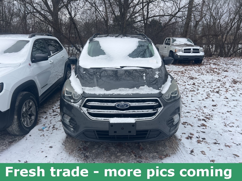 Used 2017 Ford Escape SE SUV