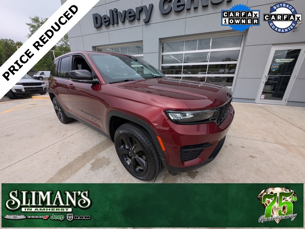 2023 Jeep Grand Cherokee Altitude's photo