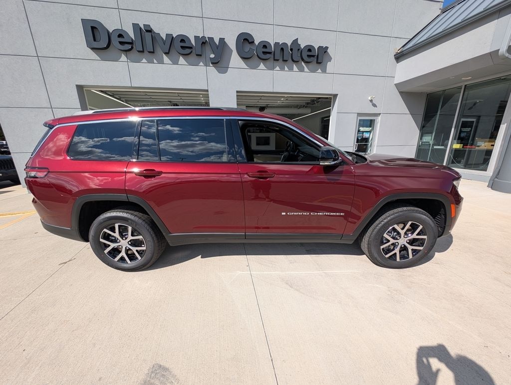 New 2025 Jeep Grand Cherokee L LIMITED 4X4 Sport Utility