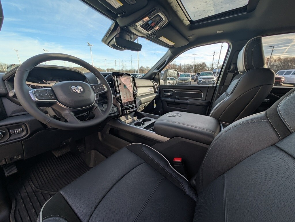 2026 Ram 3500 Laramie photo 2