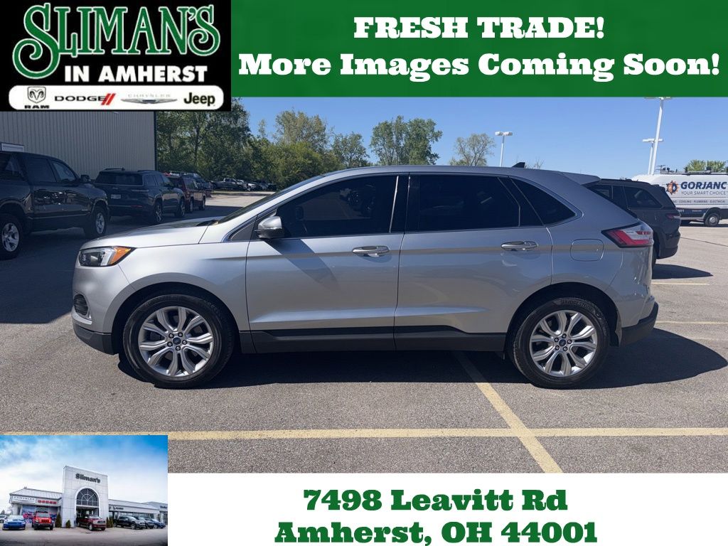 2022 Ford Edge Titanium AWD's photo