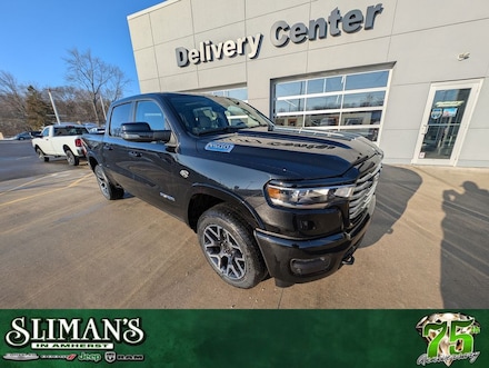 2026 Ram 1500 LARAMIE CREW CAB 4X4 5'7 BOX Pickup