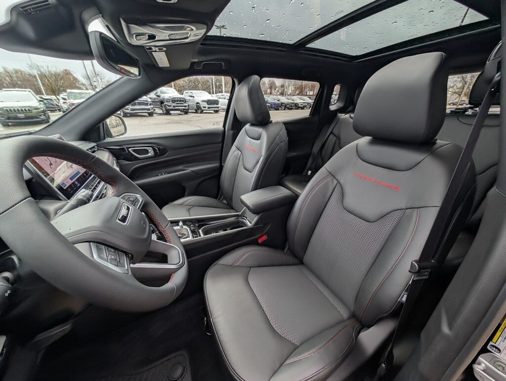 New 2026 Jeep Compass TRAILHAWK 4X4 Sport Utility