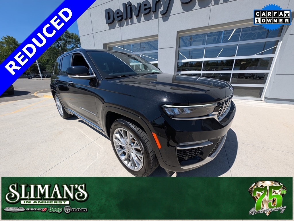 2022 Jeep Grand Cherokee Summit's photo